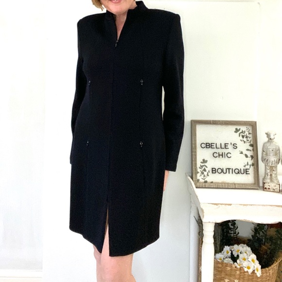 St. John Collection Dresses & Skirts - St. John Collection Black Knit Zipper Dress Sz 8